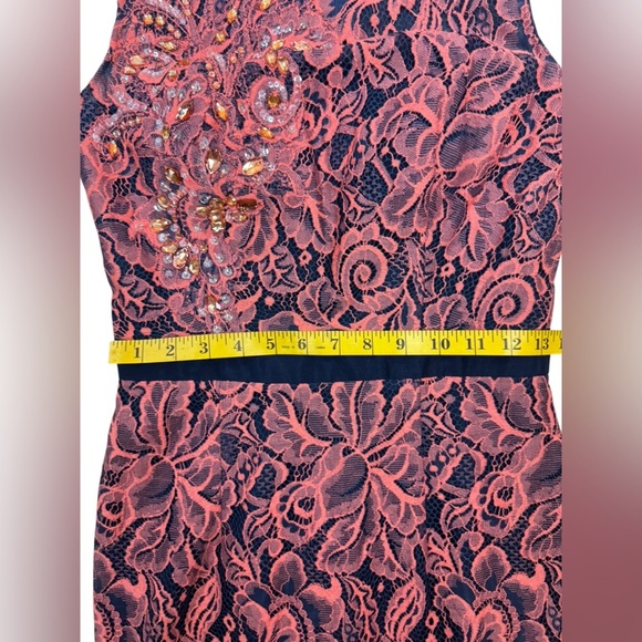 Jovani Pink and Navy sequined Lace Pencil Dress Size 4. E78 - Picture 15 of 16